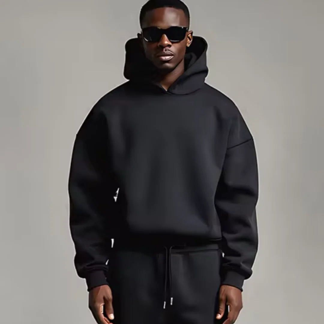 Relaxed fit tracksuit in navy with soft fleece interior and ribbed cuffs