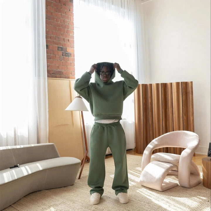 Casual tracksuit set with soft fleece lining and modern relaxed silhouette
