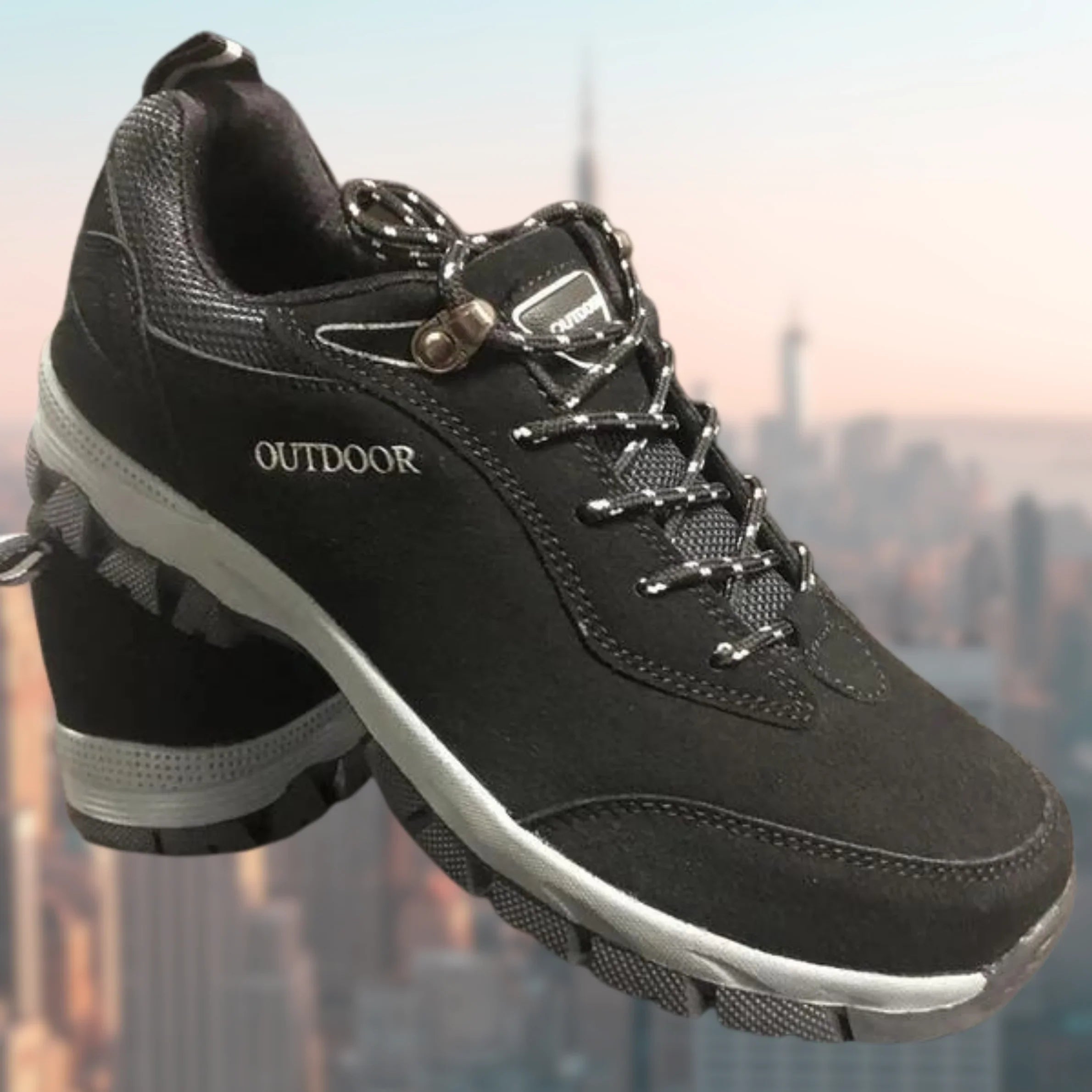 Men's walking trainers with robust tread pattern and supportive cushioned sole for all-day comfort