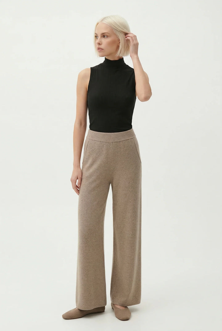 Detail shot of mohair lounge set elasticated waist and ribbed knit finish