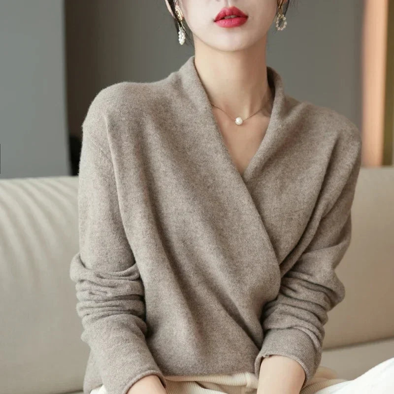 Woman wearing taupe mohair sweater for smart-casual autumn layering look