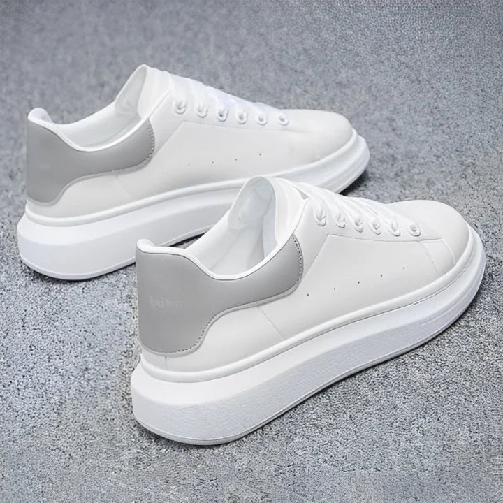 Men's platform trainers with thick sole and classic lace-up fastening for casual wear