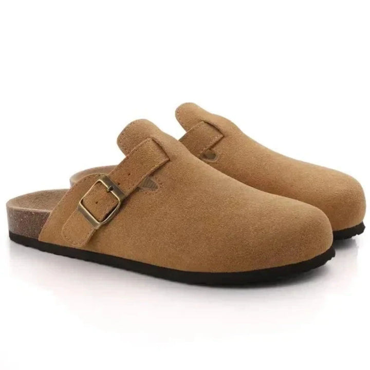 Men's slip-on clogs with rubber outsole and beige suede-effect upper for casual wear